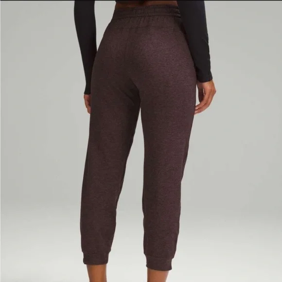 Lululemon Soft Jersey Classic Fit Jogger - Picture 8 of 8